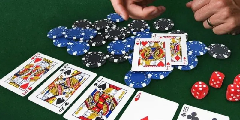 Tìm hiểu khái niệm và luật chơi bài sâm cơ bản