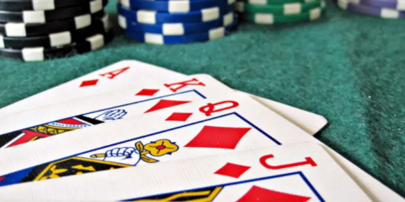 Mẹo chơi Xì Tố hiệu quả giúp bạn luôn giành chiến thắng 3 Danh sách các biến thể của Xì Tố