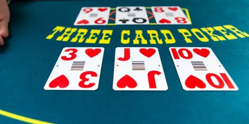 Tìm hiểu về trò chơi bài Three Card Poker