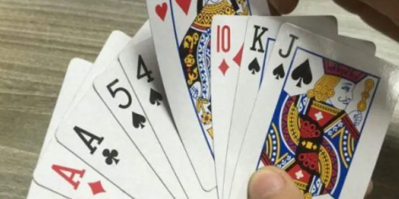 Một số thuật ngữ và khái niệm trong Phỏm