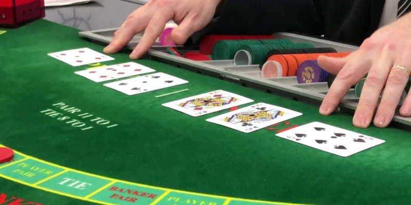 Bí quyết đánh baccarat cực hay – Kinh nghiệm thực chiến 2 Tìm hiểu luật chơi baccarat