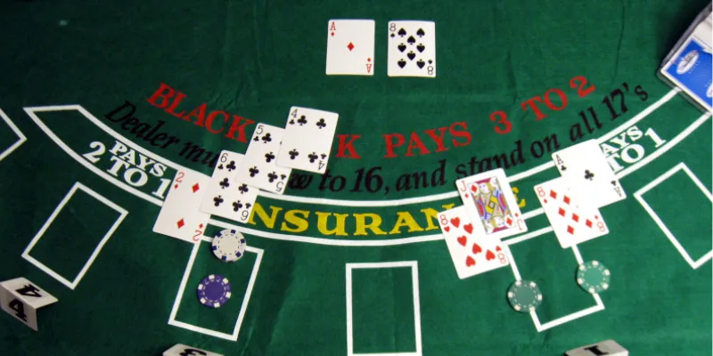 Luật chơi và các loại cược phổ biến trong blackjack online